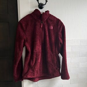 The North Face Women's Jacket in Burgundy